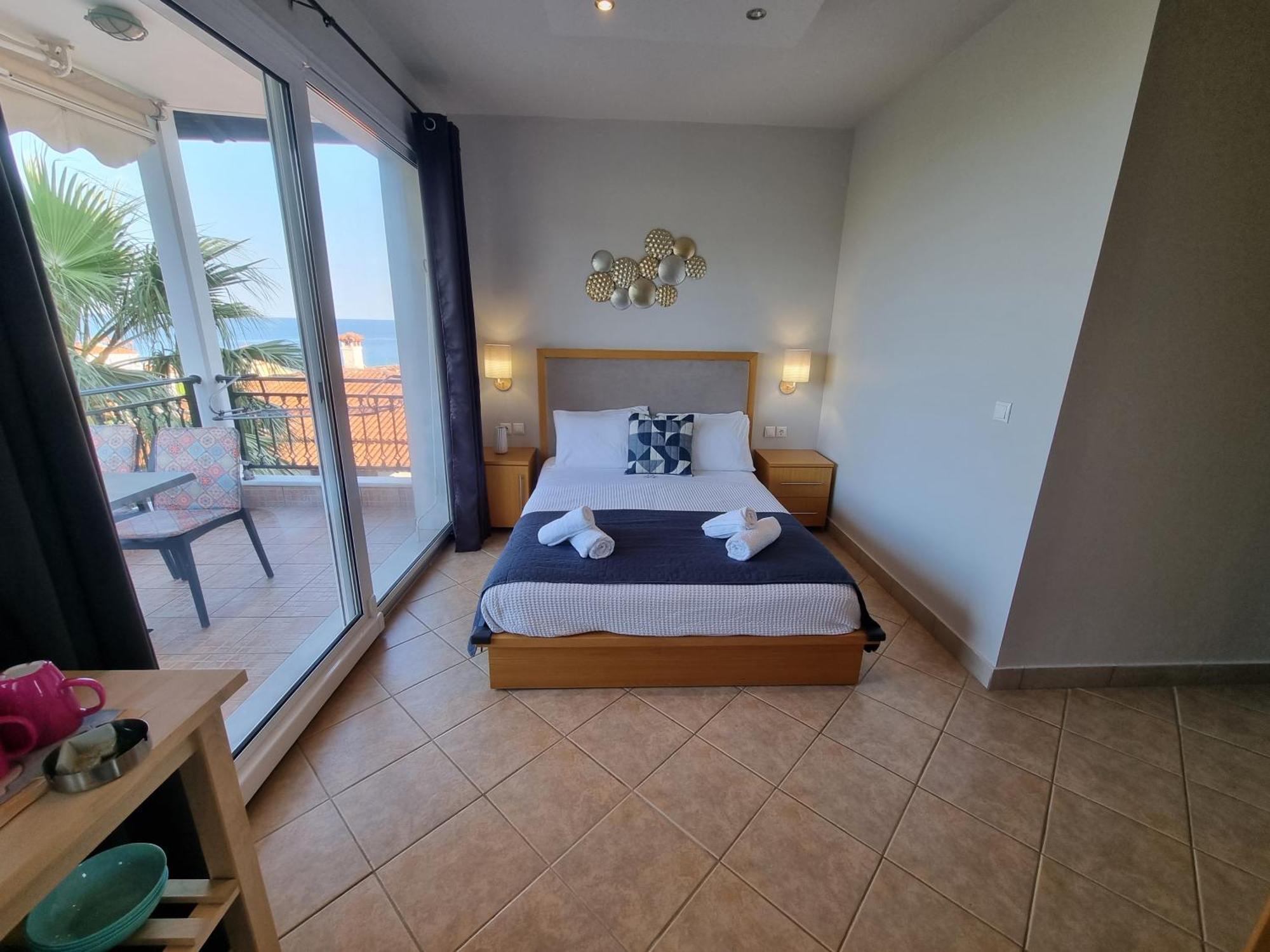 Greenhill Holiday Suites Sarti Exterior photo